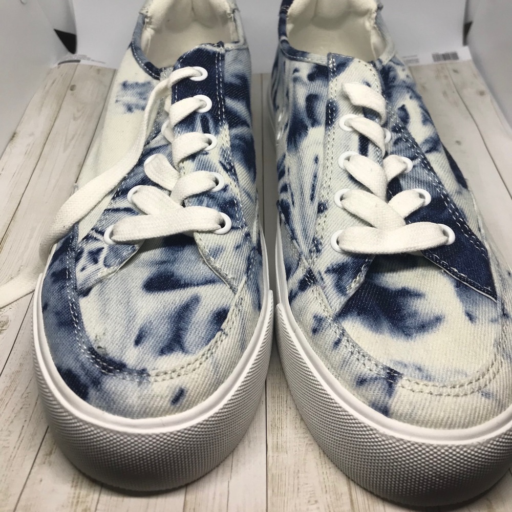 DKNY Denim women’s sneakers